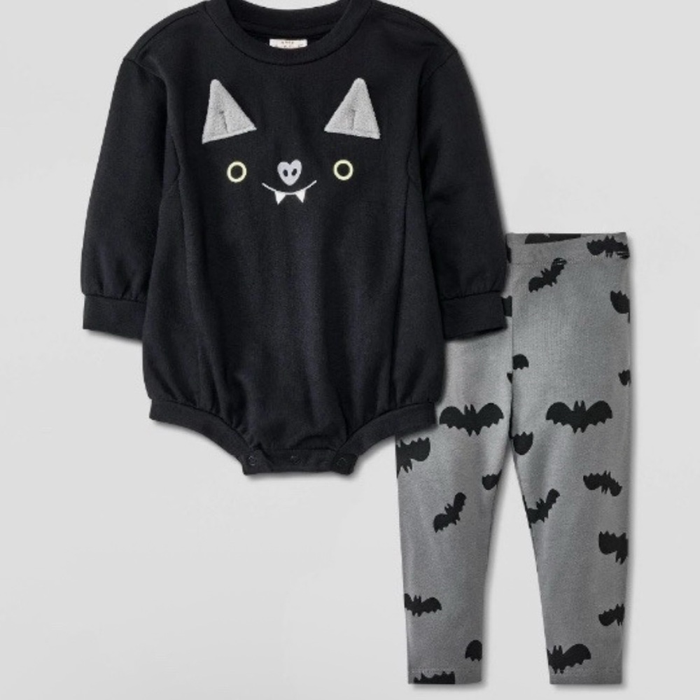 Cat & Jack Black and Gray Kids Matching Set